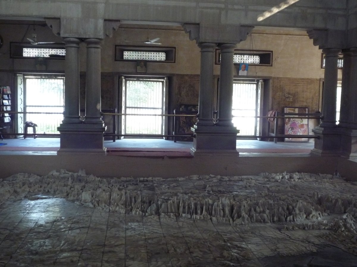 Bharat Mata Temple03